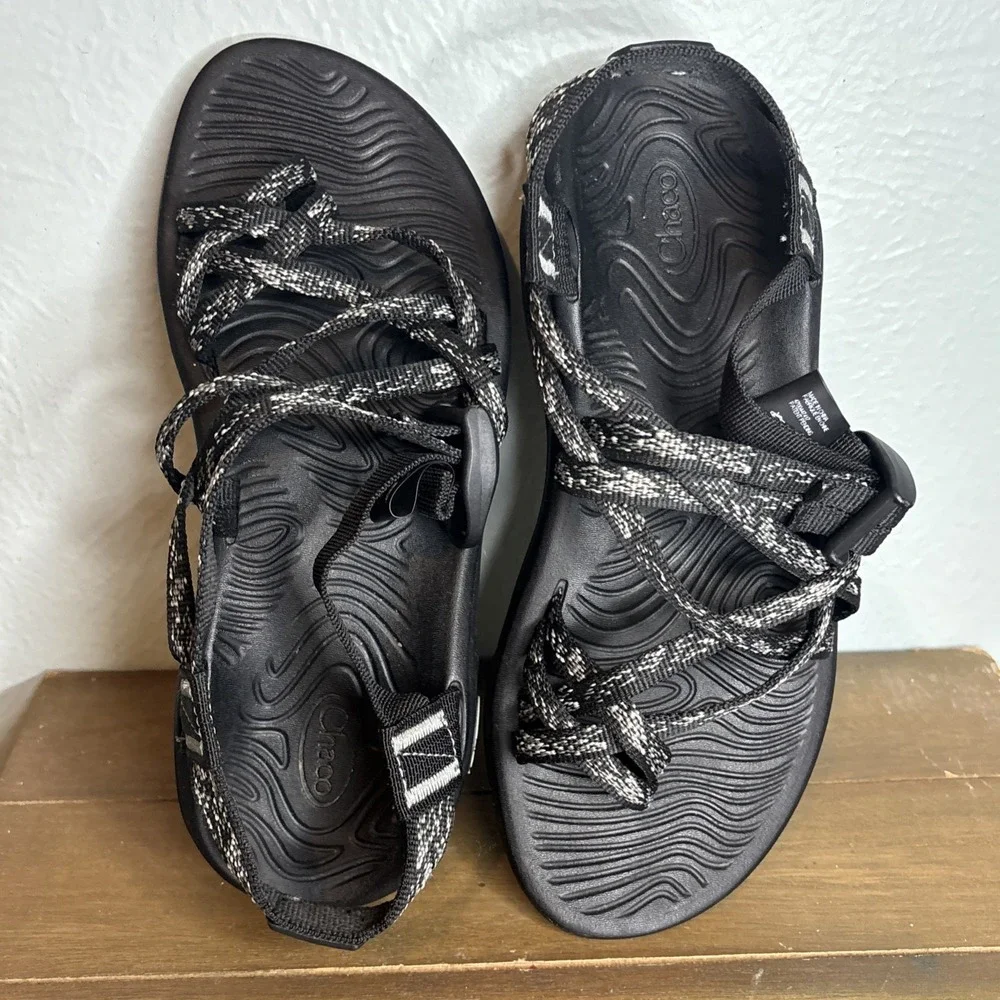 Chaco‎ Z Volv X2 Black Sandals Womens Size 7 Hiking Beach Boho Nature